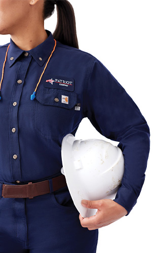 Carhartt® Women’s FeatherWeight AR/FR Apparel | Cintas